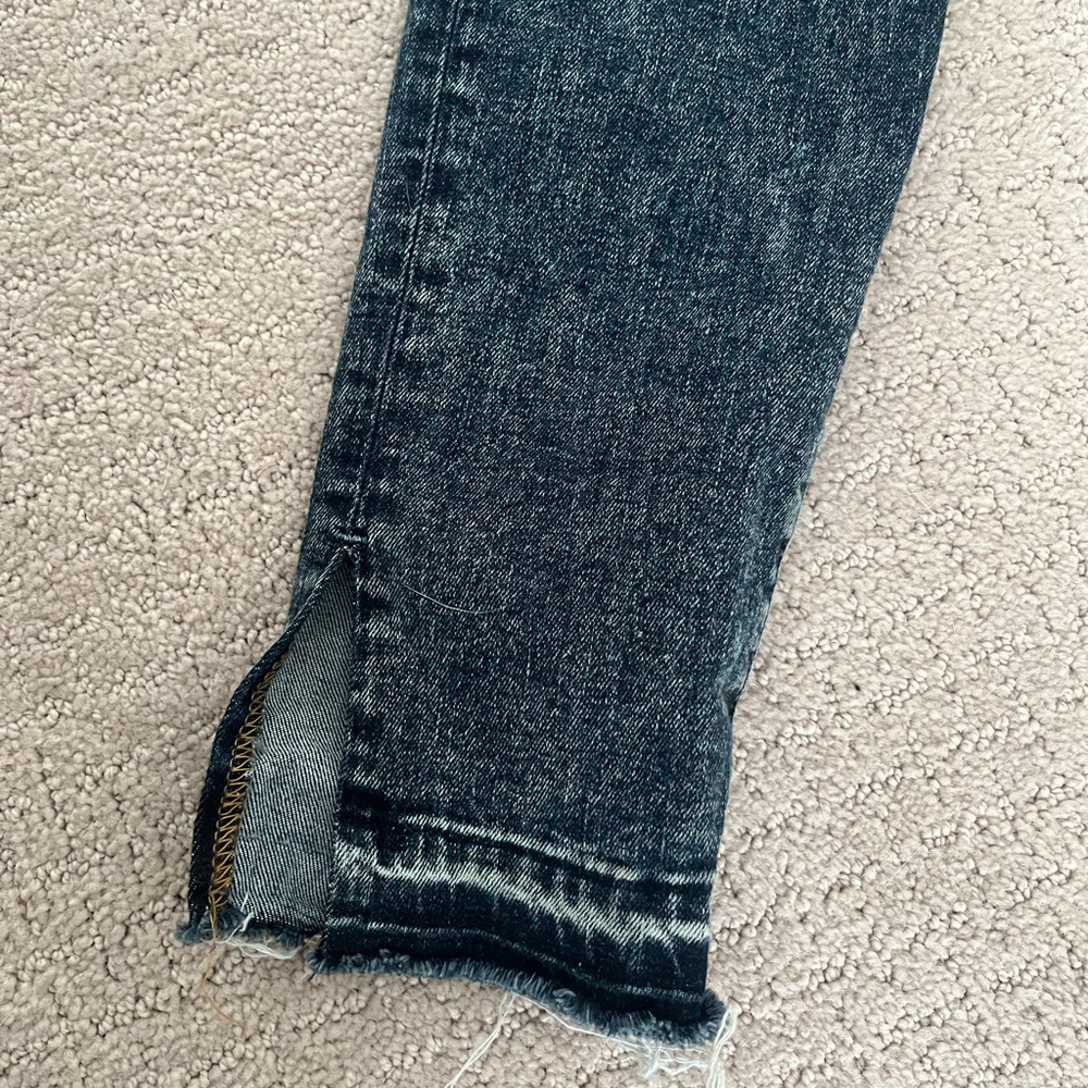 FRAME jeans - Picture 3 of 5